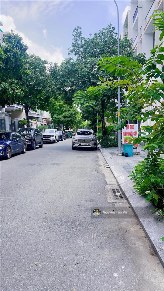 Cho thuê văn phòng 80m2 setup full nội thất 20  30nv giá chỉ 13 triệu tại vạn phúc city