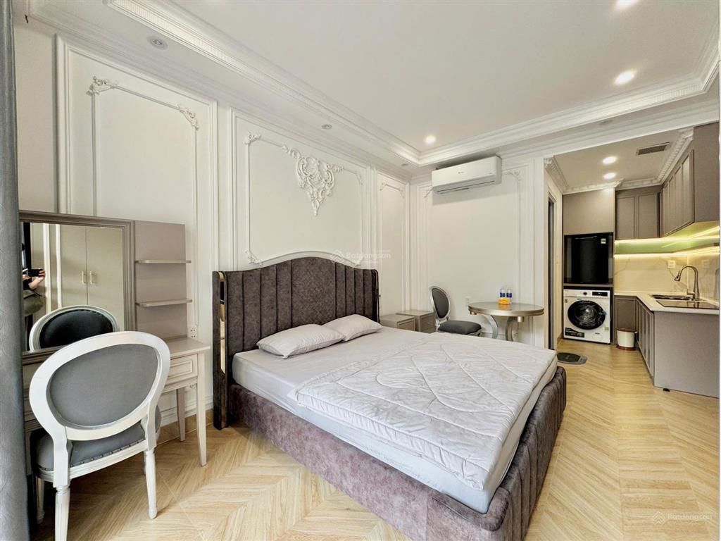 Chỉ 8,7tr chdv 45m2 full nội thất cao cấp tại vạn phúc city.