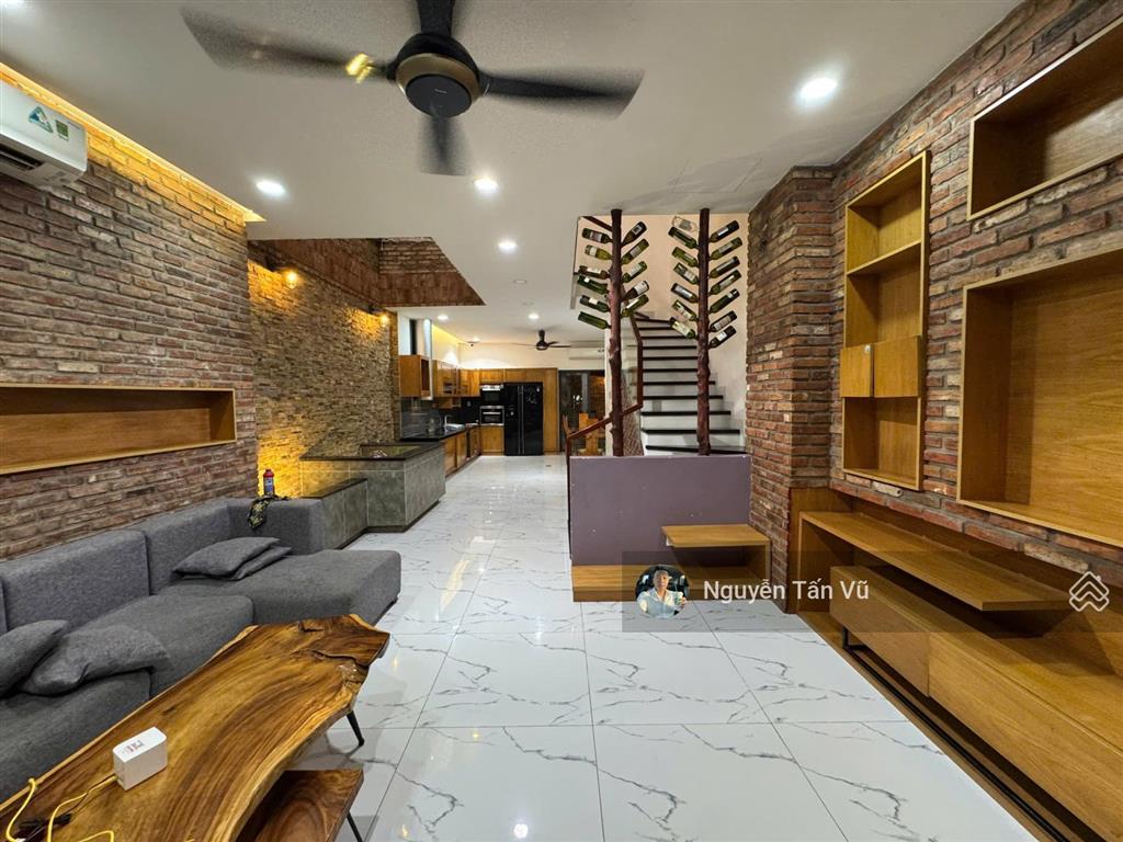 Nguyên căn giá tốt 5x22m hầm 4 lầu 110m2 giá 35 triệu tại vạn phúc city
