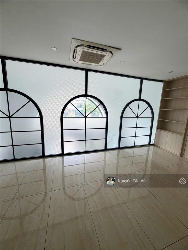 Siêu phẩm shophouse đinh thị thi, full hoàn thiện cao cấp tại vạn phúc city chỉ 100 triệu/tháng