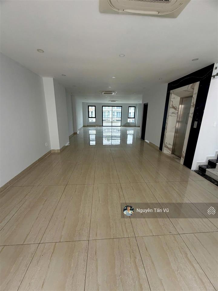 Siêu phẩm shophouse đinh thị thi, full hoàn thiện cao cấp tại vạn phúc city chỉ 100 triệu/tháng