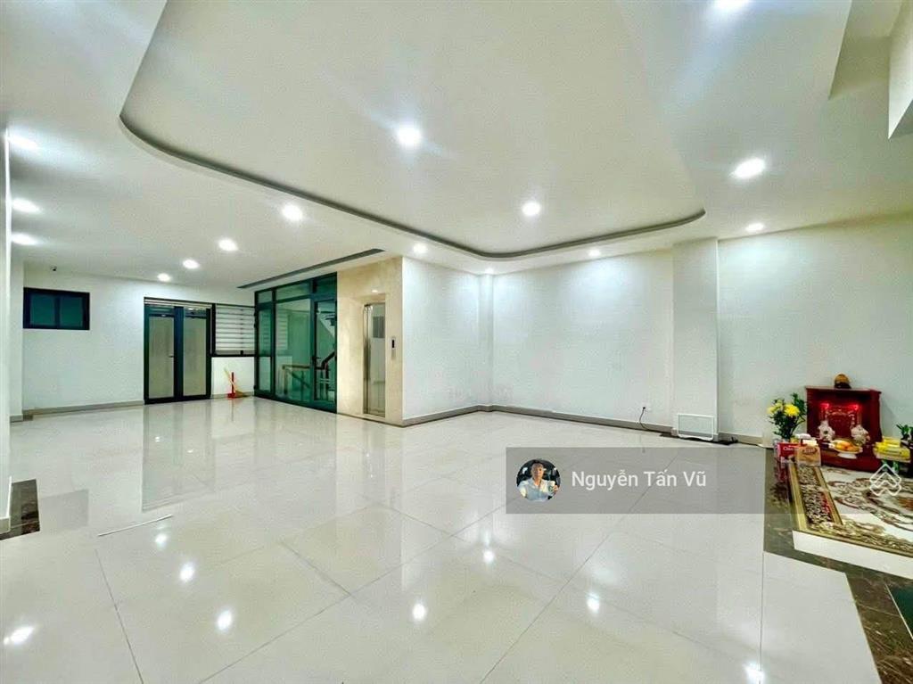 Cho thuê trệt shophouse 7x20m giá tốt tại vạn phúc city