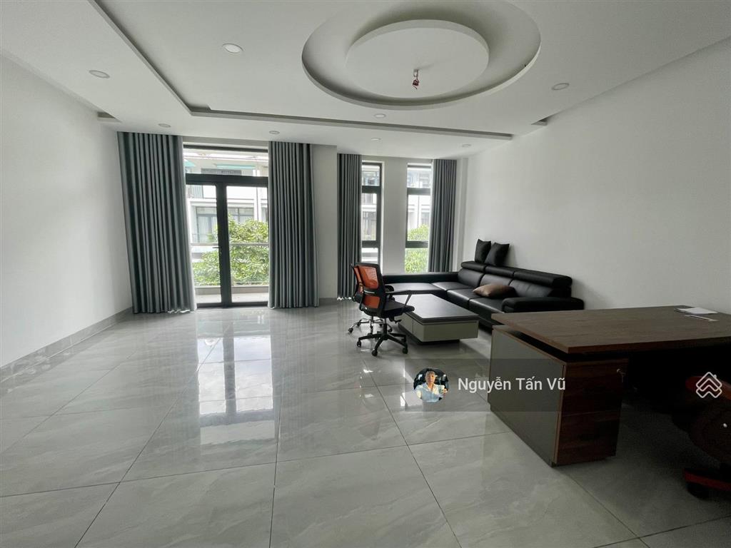 Cho thuê văn phòng tầng 2, 3 diện tích 120m/sàn, giá 22 triệu/tháng, chốt nhanh