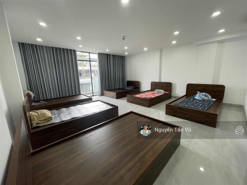 Cho thuê văn phòng tầng 2, 3 diện tích 120m/sàn, giá 22 triệu/tháng, chốt nhanh