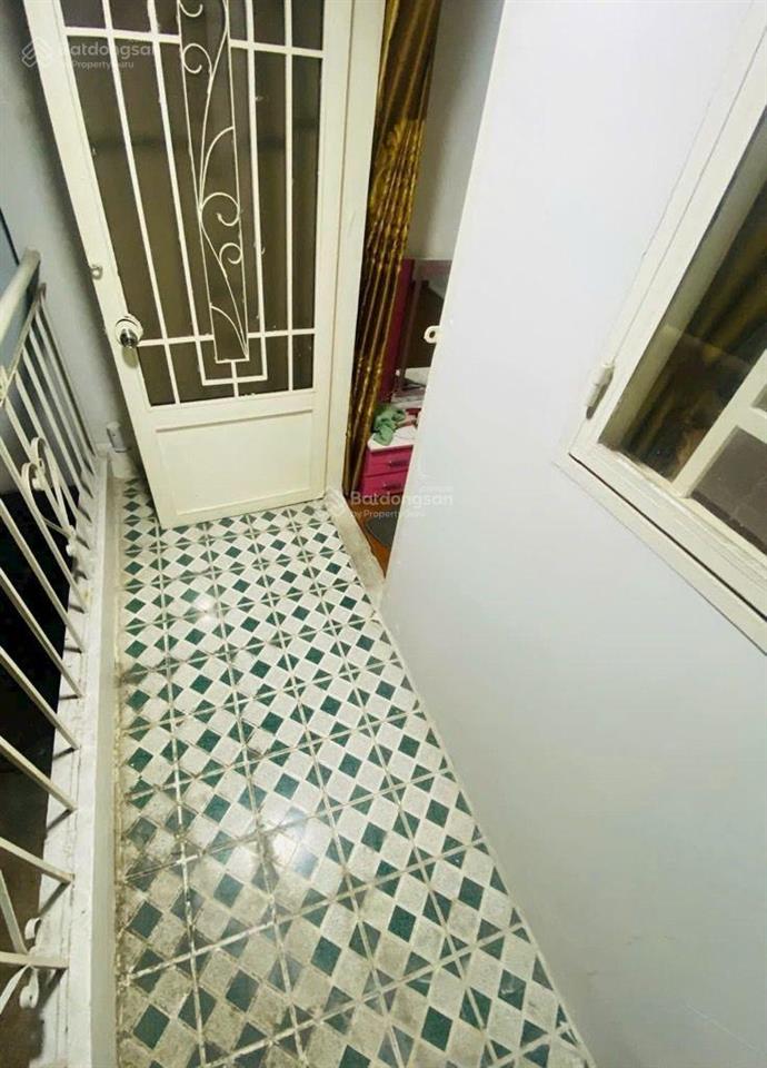 Hẻm thông  khu vip phú thọ hoà  tân phú  2 tầng còn mới  25m2  chỉ 3 tỷ 2