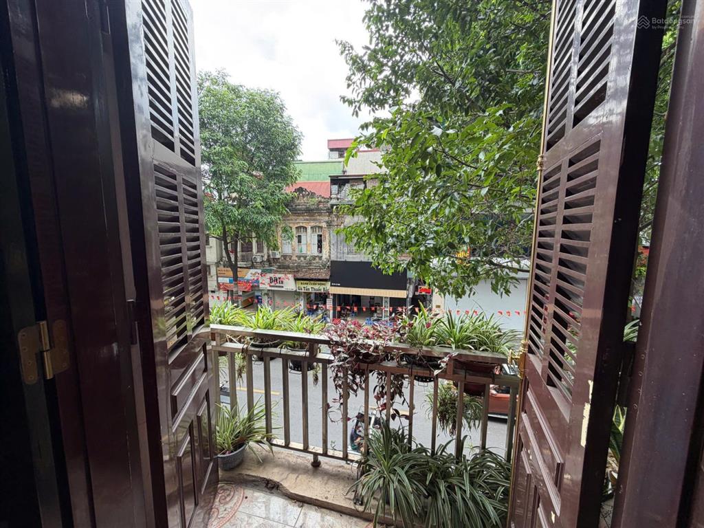 Cho thuê tòa nhà mặt phố lò đúc trung tâm hà nội, giá chỉ 23 triệu đồng/tháng