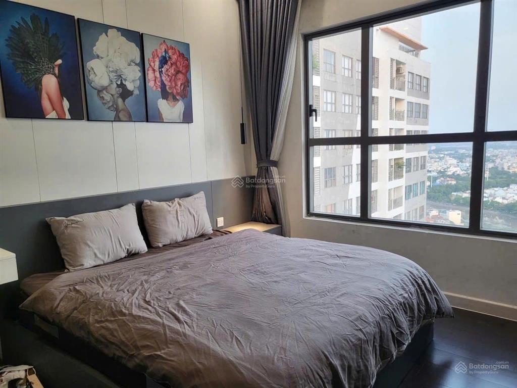 Cực hot cho thuê căn hộ 3pn, giá tốt mà nhà lại đẹp 22tr, nhà rộng view sông và view hồ, tầng cao