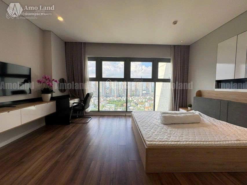 Hot deal cho thuê căn 3pn giá tốt 39tr, view tầng cao thoáng mát, nhà rộng rãi, trống sẵn vào liền