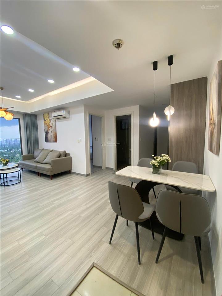 Hot cho thuê căn 2pn giá tốt 22tr, nhà đẹp thoáng mát, nội thất hiện đại, nhà trống vào liền