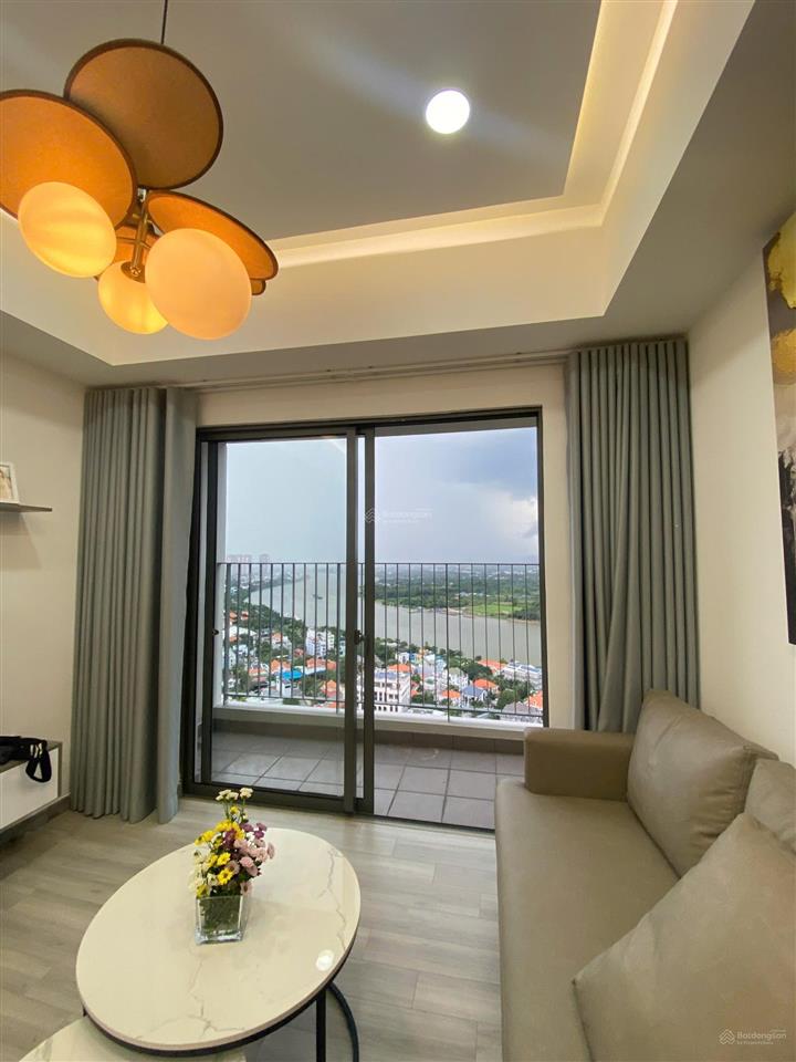 Hot cho thuê căn 2pn giá tốt 22tr, nhà đẹp thoáng mát, nội thất hiện đại, nhà trống vào liền
