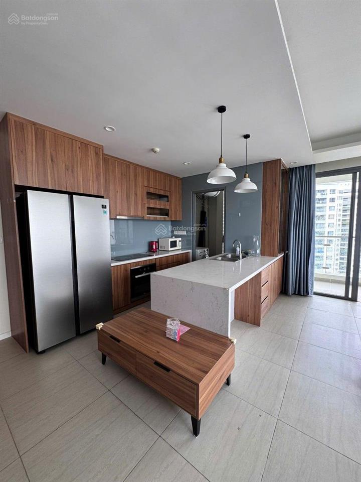 Cho thuê căn hộ 3pn+1 giá tốt 38tr, nhà rộng view sông thoáng mát, trống sẵn có thể vào liền