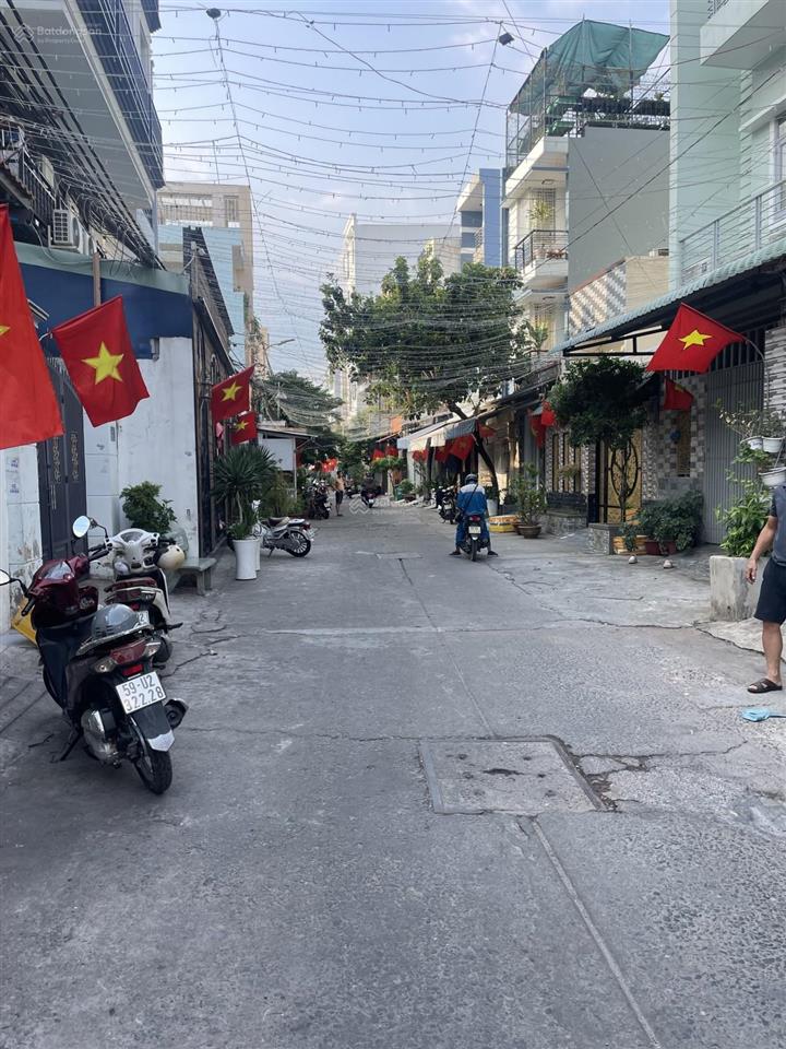 Bán nhà hẻm xe hơi gò dầu khu dân trí cao