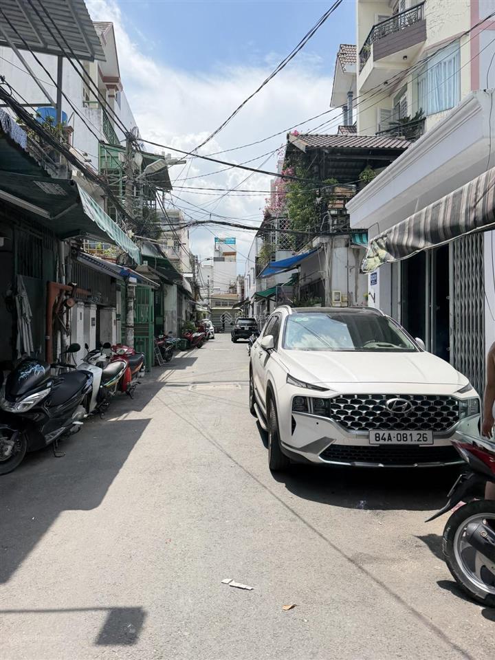 Nhà 4 tầng mới đẹp hxh 6m ngang 5.2m nở hậu gần aeon tân phú chỉ 6.8 tỷ