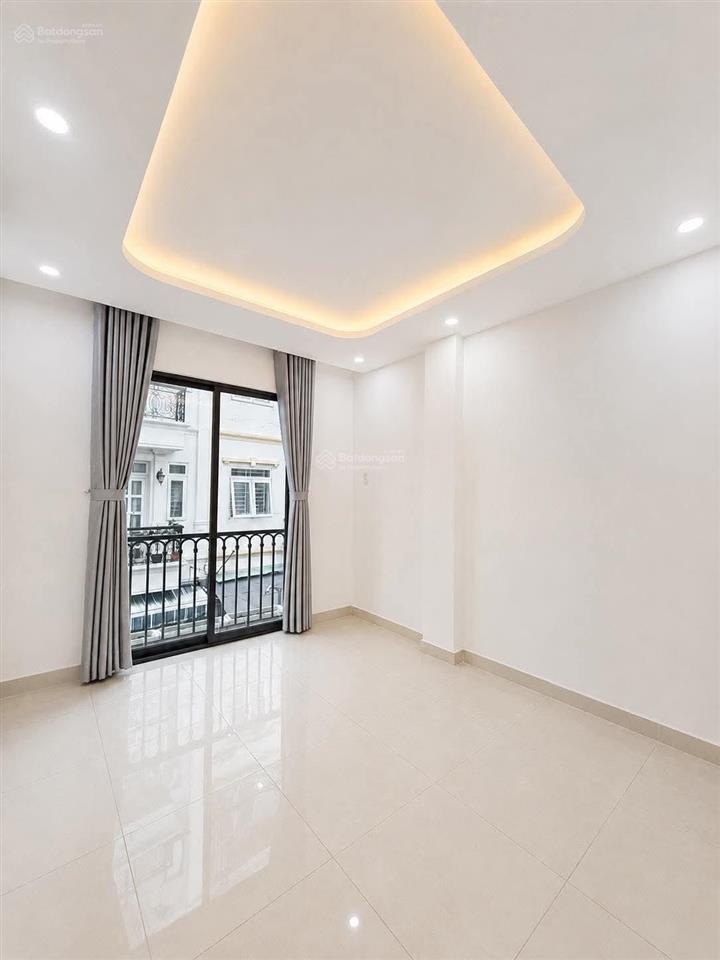 Bán nhà gần aeon mall tân phú 80m. hẻm 8m