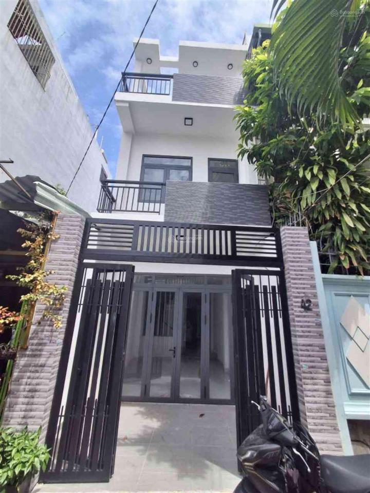 Bán nhà đẹp đường tân hương quận tân phú