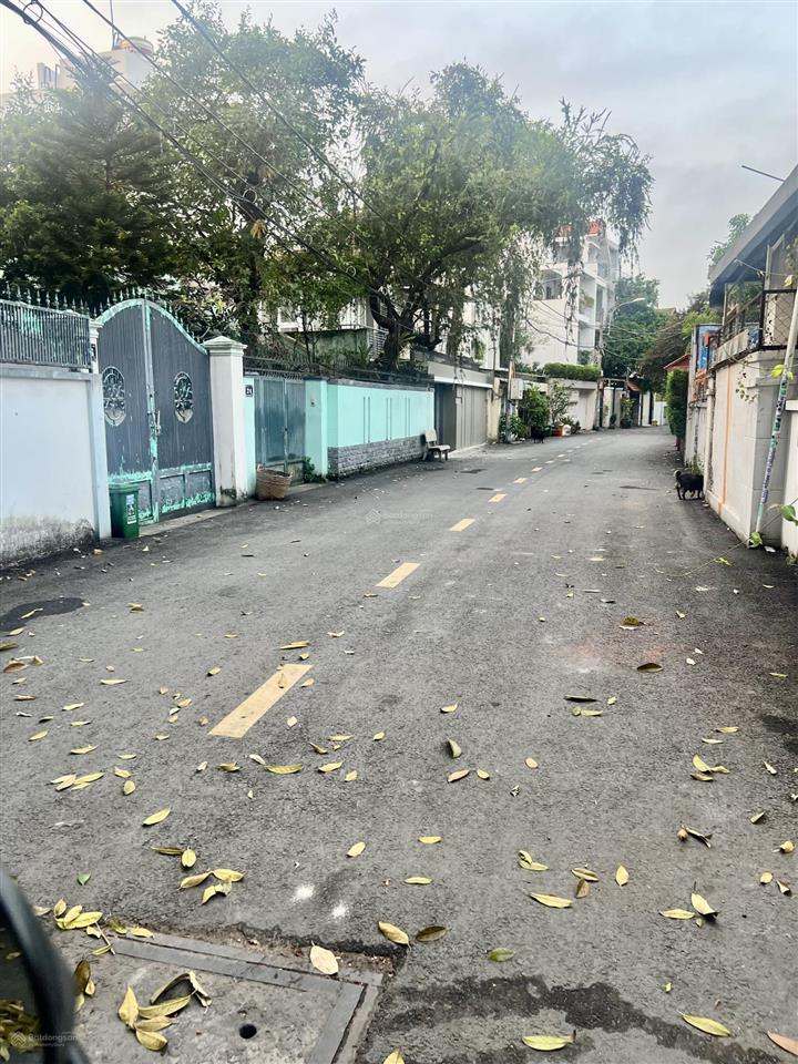 Bán đất lô góc 2 mặt tiền khu kiến thiết, q9  330m2  ngang 15m cực đẹp xây biệt thự