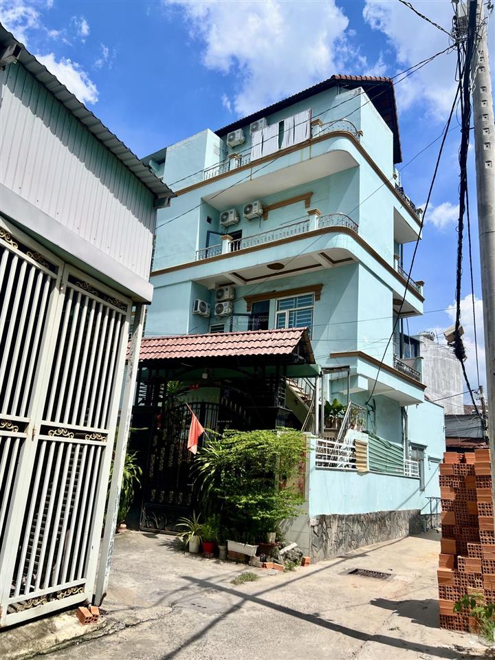 Chdv lô góc 3 mặt thoáng  doanh thu 95 tr/tháng  ngay tăng nhơn phú a