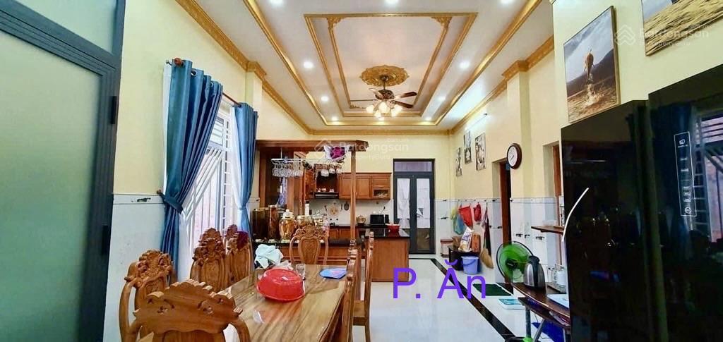 Chdv lô góc 3 mặt thoáng  doanh thu 95 tr/tháng  ngay tăng nhơn phú a