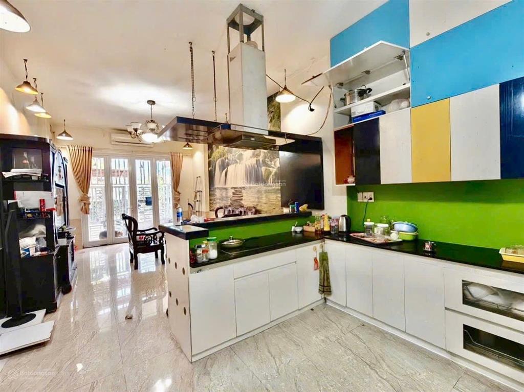 Bán nhà 3 tầng  hẻm ô tô  võ nguyên giáp  hiệp phú  ngay ngã tư thủ đức  80m2