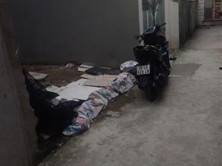 Bán đất ngõ 69/1 số 12 lưu xá ngã tư trôi diện tích 55m2 ra ô tô chợ cổng đậu 80m sổ đỏ giá 5 tỷ