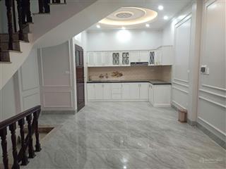 Chính chủ bán nhà ngõ 58/15 số 5 phố yên vĩnh dt 50m2 x 2 tầng ô tô vào sổ đỏ vuông vắn 5,95 tỷ