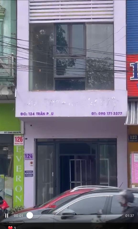 CHÍNH CHỦ  BÁN HOẶC CHO THUÊ NHÀ MẶT ĐƯỜNG TRẦN PHÚ ,TP VINH, NGHỆ AN