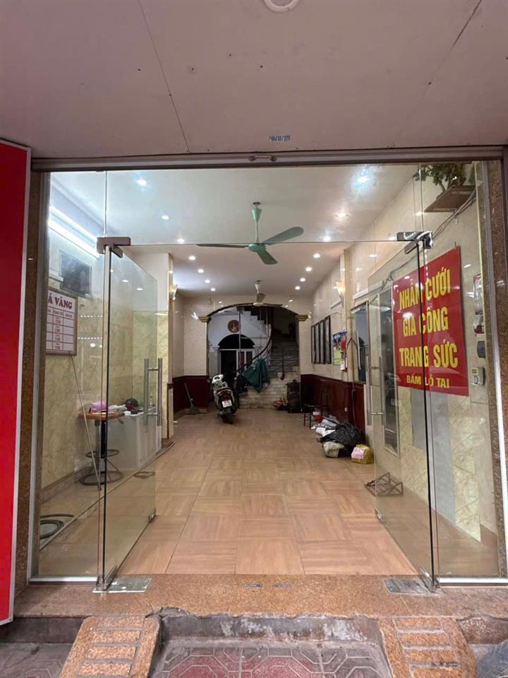 CHO THUÊ CỬA HÀNG MẶT PHỐ THÀNH CÔNG, BA ĐÌNH, HÀ NỘI
