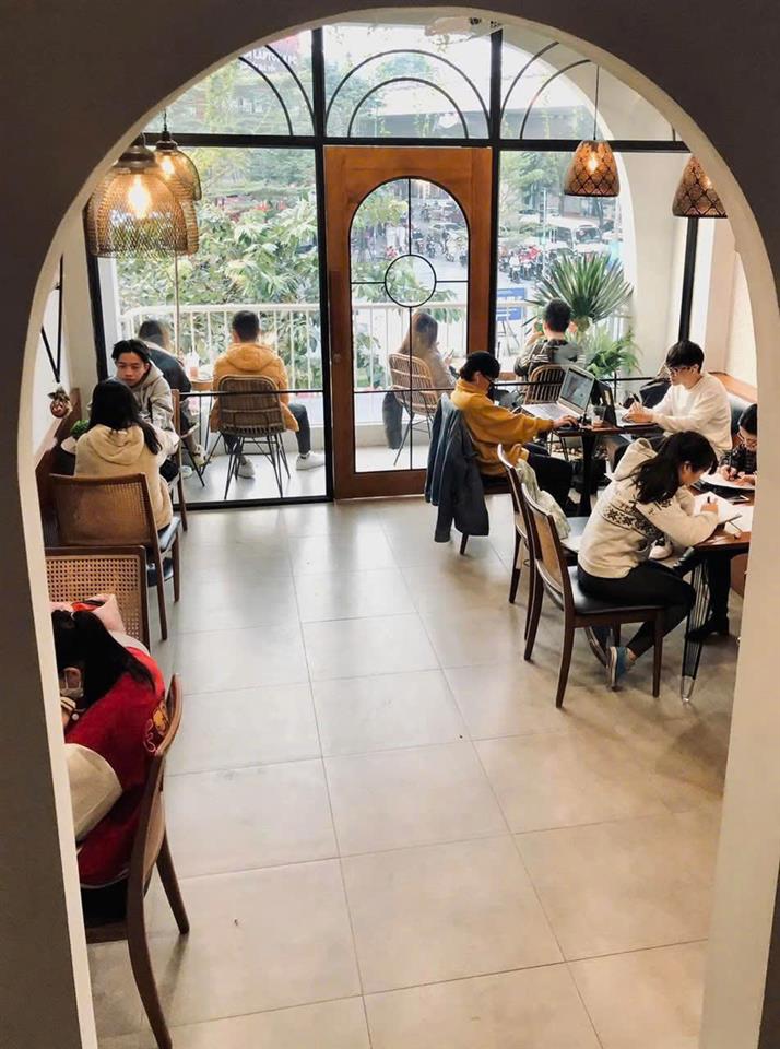 SANG NHƯỢNG CỬA HÀNG TRÀ SỮA / MẶT BẰNG KINH DOANH – MẶT ĐƯỜNG KHU CẦU GIẤY, HÀ NỘI