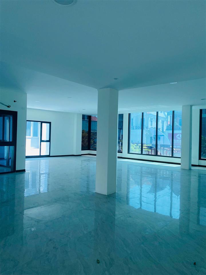 CHO THUÊ MẶT BẰNG  KINH DOANH – MẶT TIỀN ĐẮC ĐỊA ĐƯỜNG NGUYỄN VĂN CỪ, TP. VINH, NGHỆ AN