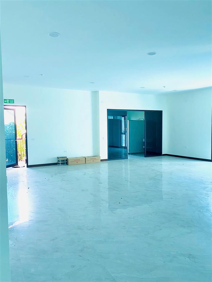 CHO THUÊ MẶT BẰNG  KINH DOANH – MẶT TIỀN ĐẮC ĐỊA ĐƯỜNG NGUYỄN VĂN CỪ, TP. VINH, NGHỆ AN