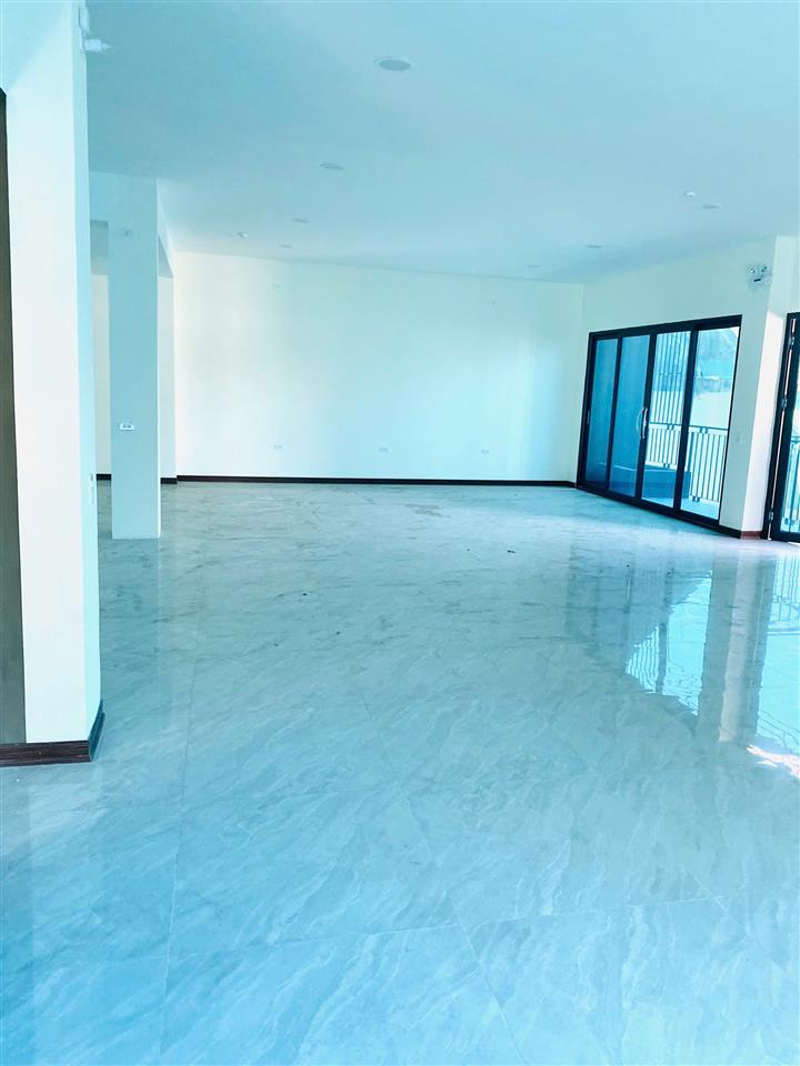 CHO THUÊ MẶT BẰNG  KINH DOANH – MẶT TIỀN ĐẮC ĐỊA ĐƯỜNG NGUYỄN VĂN CỪ, TP. VINH, NGHỆ AN
