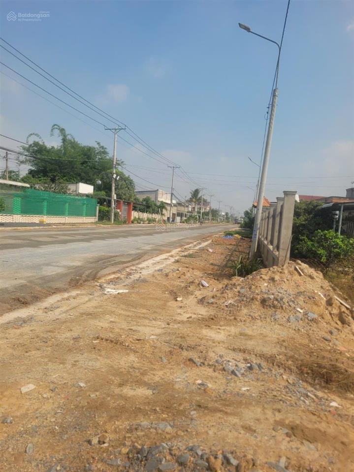 Bán lô đất mặt tiền hương lộ 15
