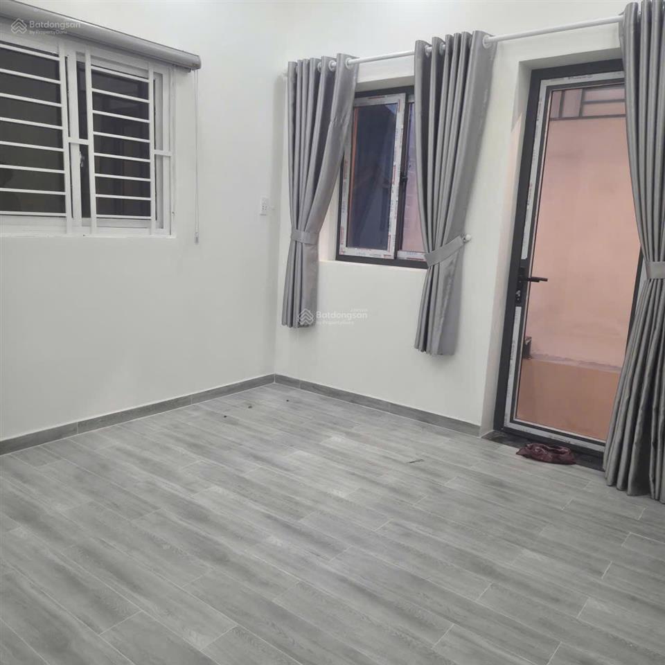 Nhà hẻm 2,5m lưu hữu phước p15q8