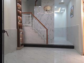 Nhà hẻm 2,5m lưu hữu phước p15q8