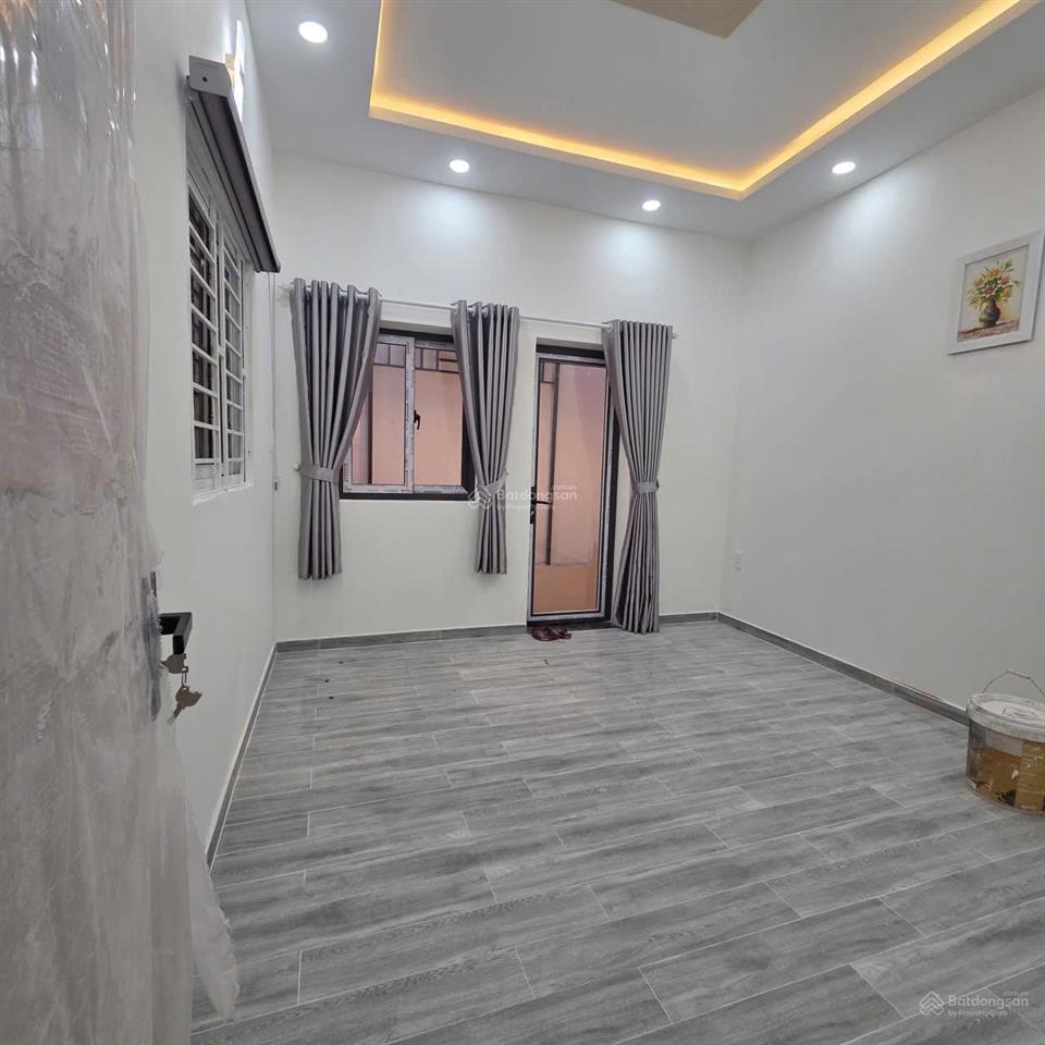 Nhà hẻm 2,5m lưu hữu phước p15q8