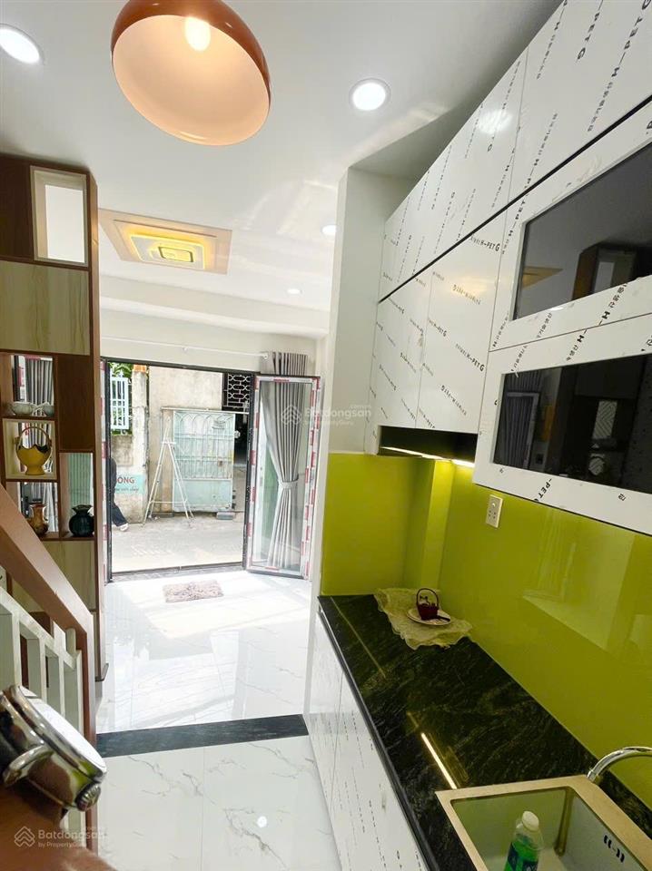 Nhà hẻm 3,5m lưu hữu phước p15q8