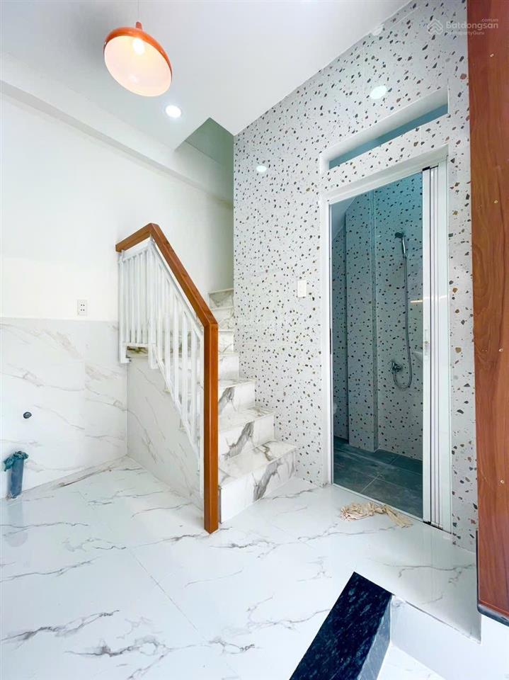 Nhà hẻm 3,5m lưu hữu phước p15q8