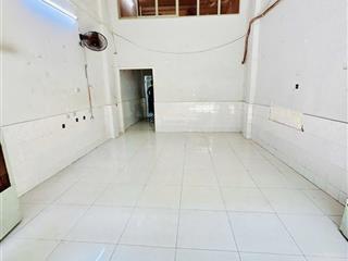 Nhà hẻm 3,5m âu dương lân, p3, q8