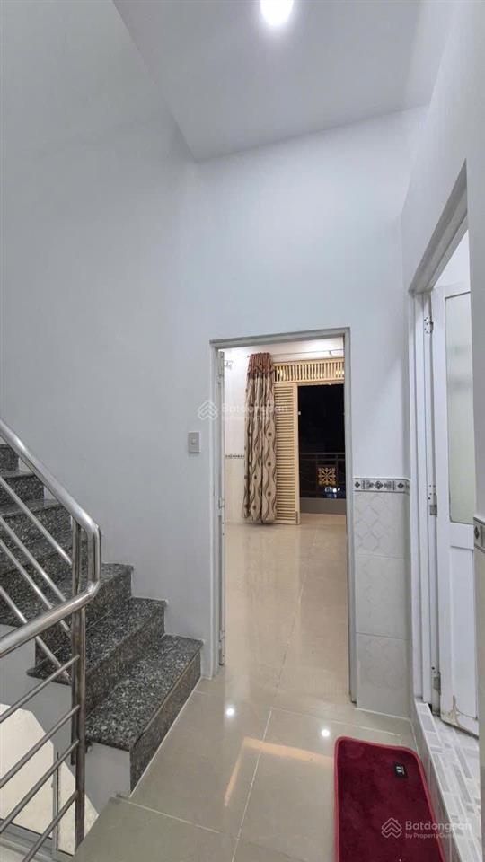 Nhà hẻm 3m lương văn can quận 8