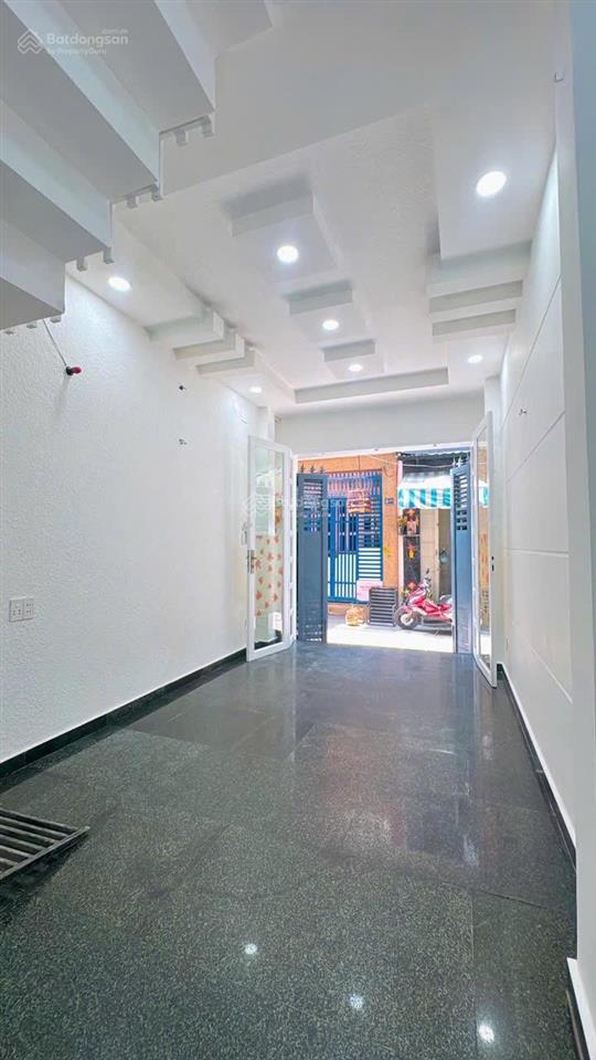 Nhà hẻm 4m hưng phú  p10 , q8