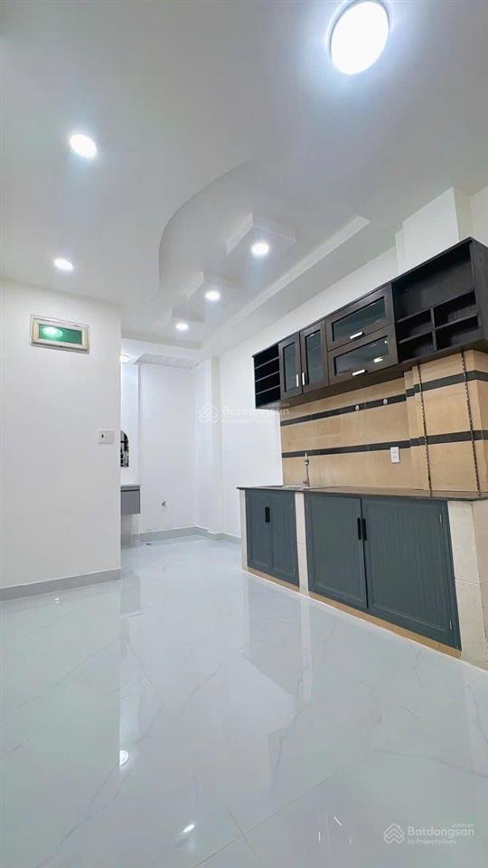 Nhà hẻm 4m hưng phú  p10 , q8
