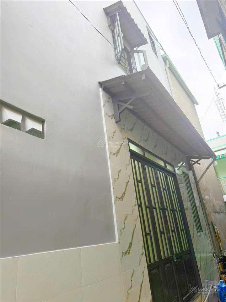 Nhà hẻm 2,5m đường ụ cây p10, q8 cách cầu nguyễn tri phương q5 200m