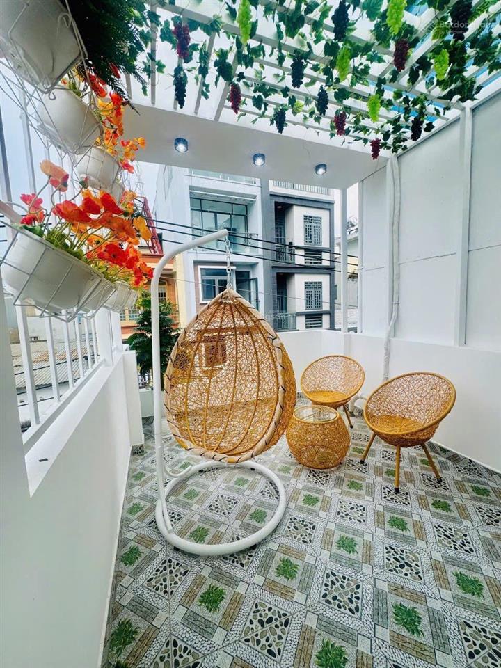 Nhà bán đường hẻm 8m dương bá trạc p1 q8