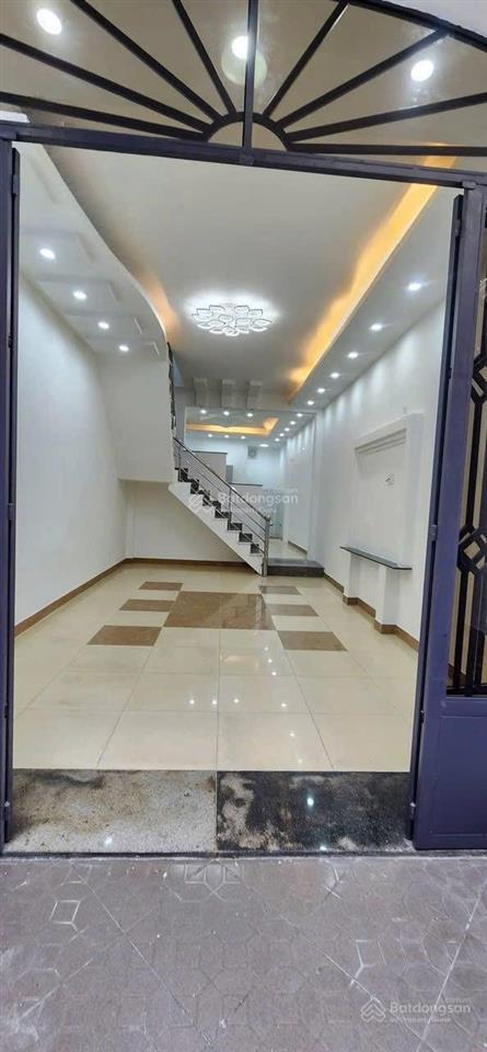 Nhà hẻm 3m âu dương lân p3. q8