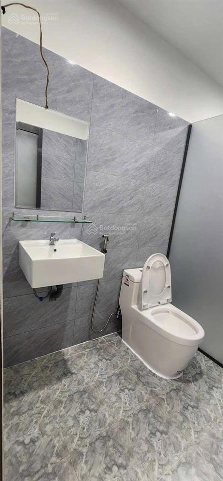 Nhà hẻm 3m âu dương lân p3. q8