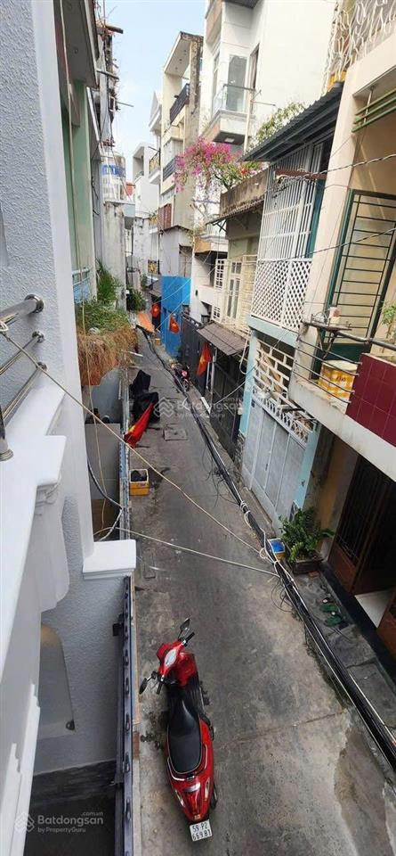 Nhà hẻm 3m âu dương lân p3. q8