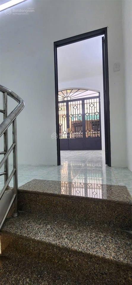 Nhà hẻm 3m âu dương lân p3. q8