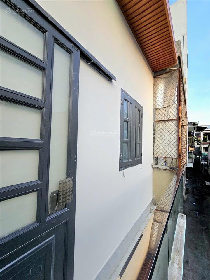 Nhà hẻm 3,5m bùi minh trực p6 q8