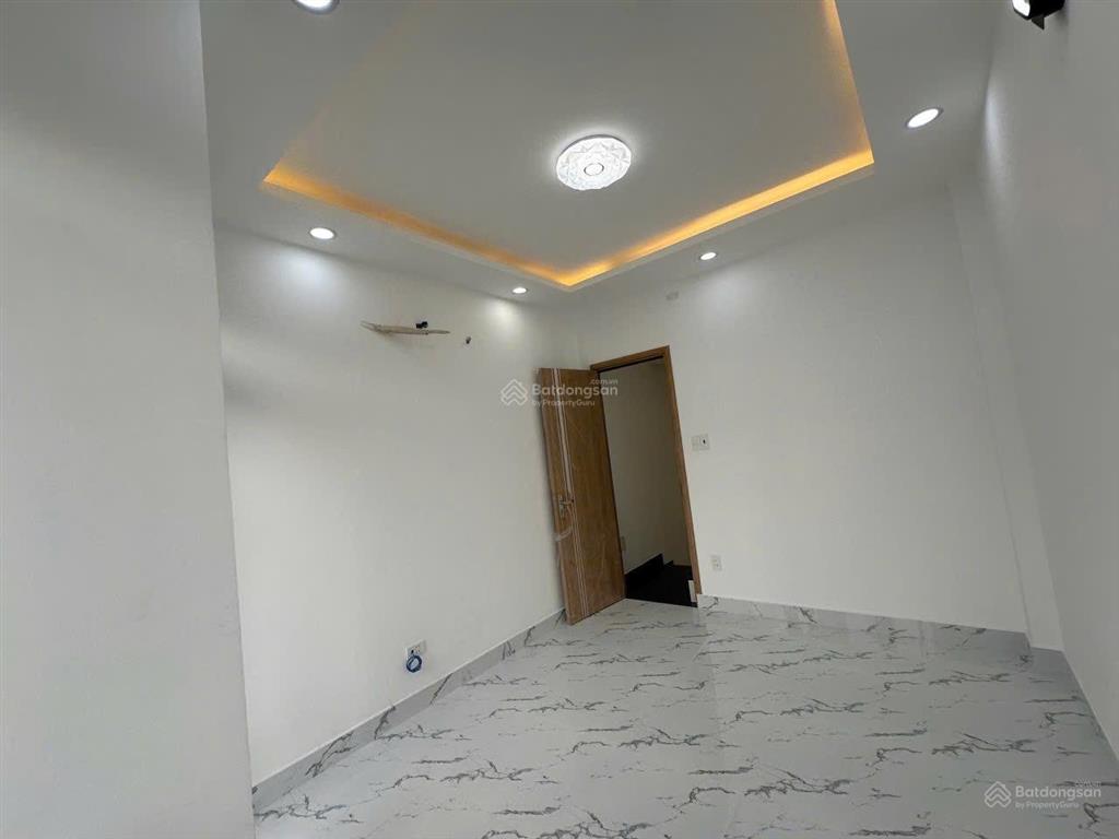 Nhà hẻm phạm thế hiển phường 6 quận 8