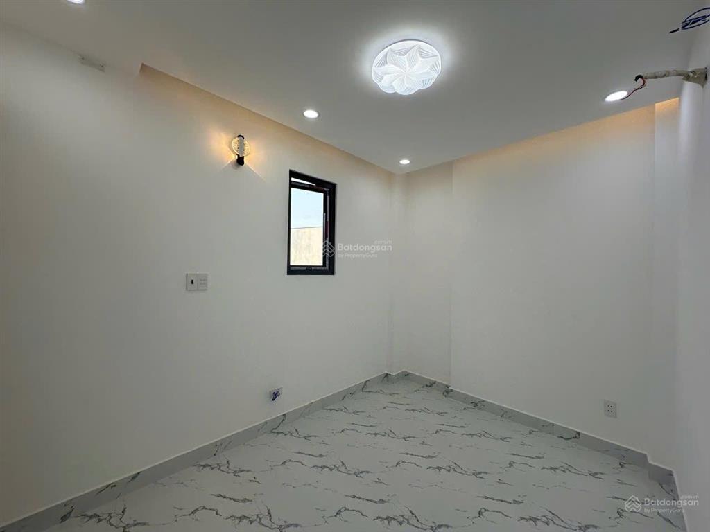 Nhà hẻm phạm thế hiển phường 6 quận 8
